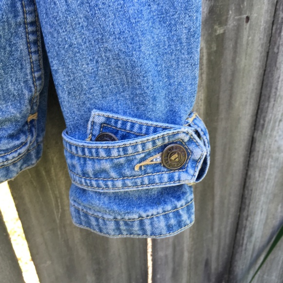 Vintage LizWear Jean Jacket - Picture 3 of 7
